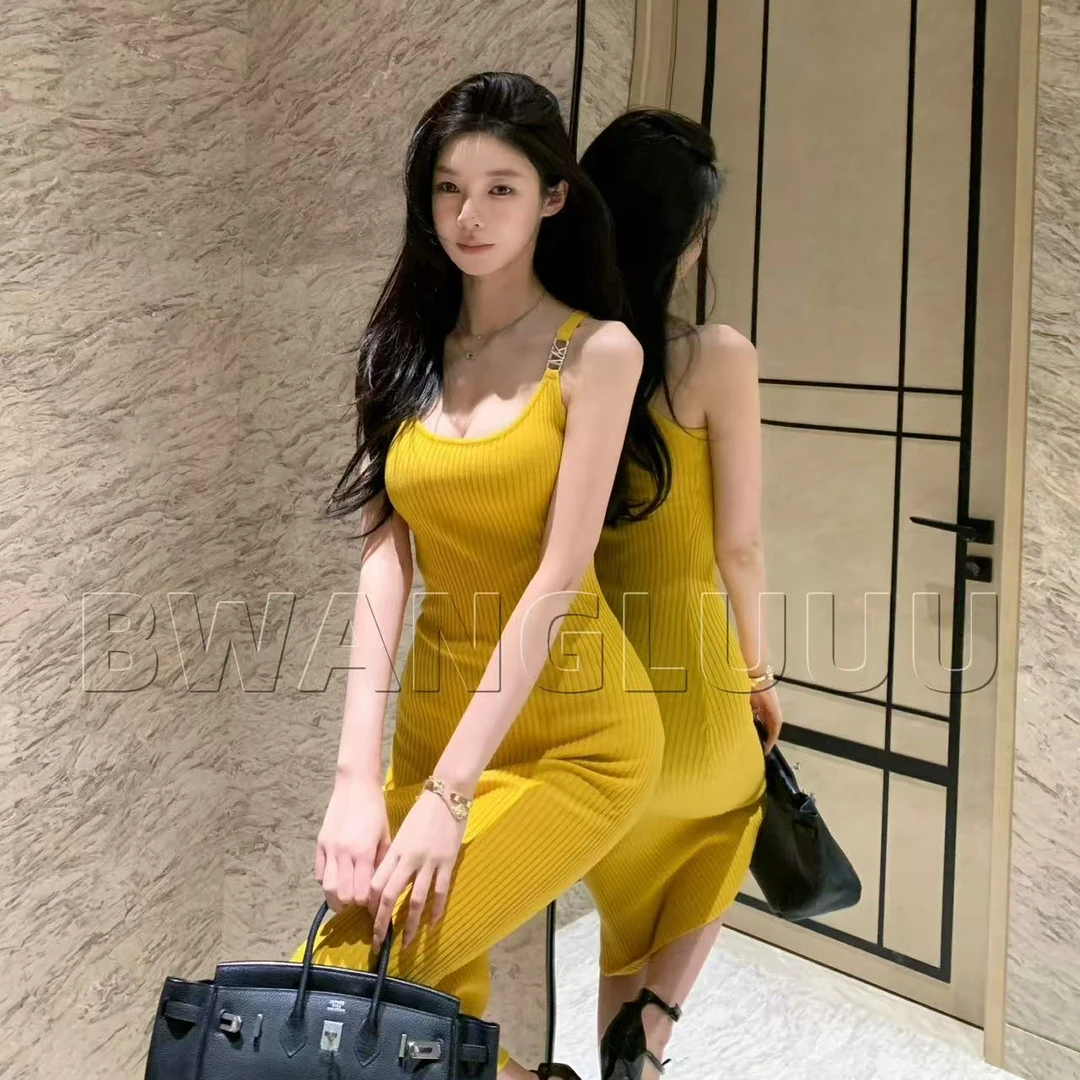 【徐徐啊】黄昏唱片-拿捏气质显瘦修身包臀针织裙夏季时尚设计感