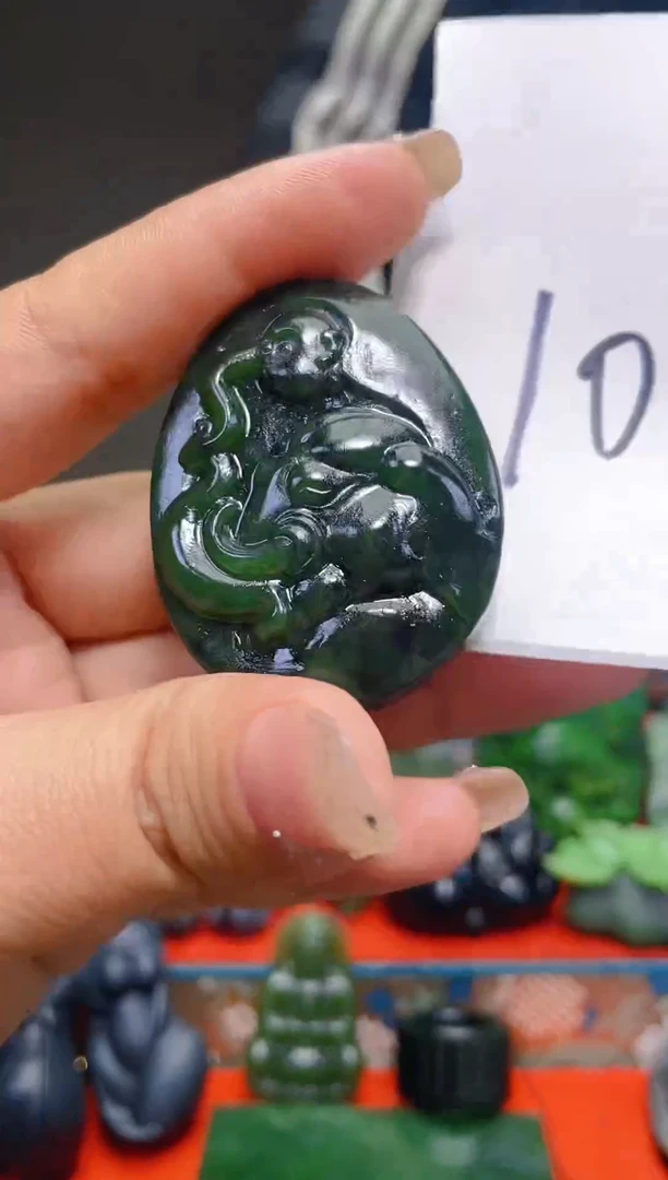 颈饰未镶嵌和田玉1012