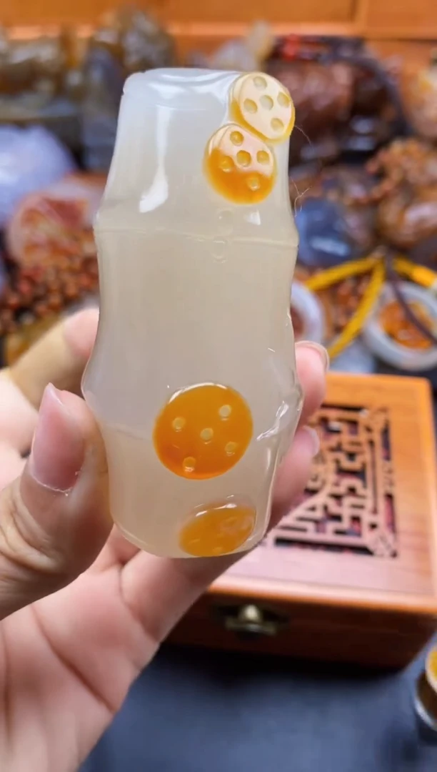 未镶嵌挂件玛瑙/玉髓滕****ᴳll