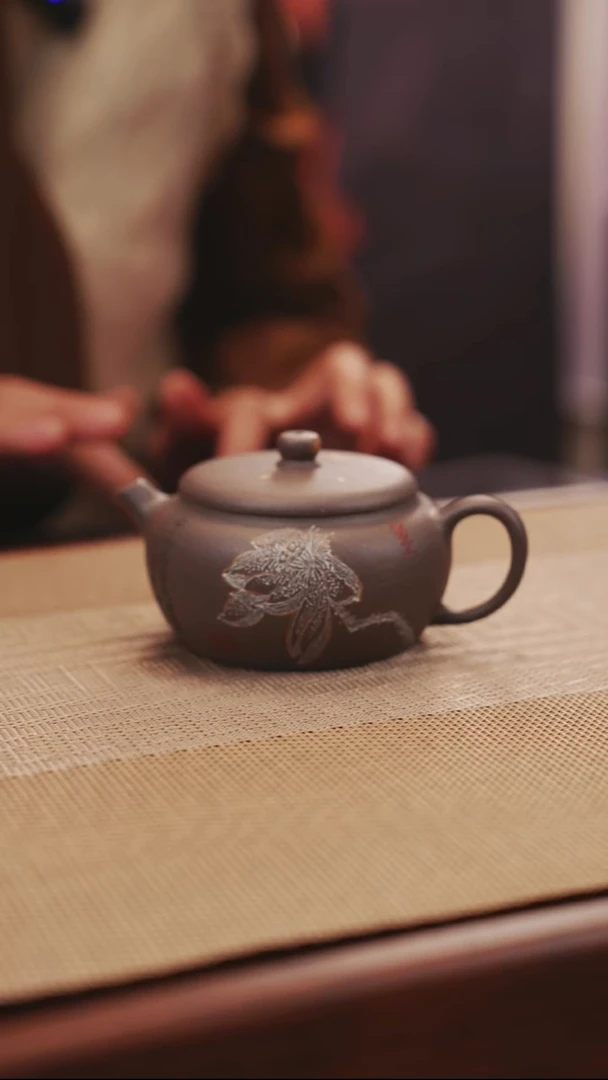 原矿天青泥云舒紫砂壶3