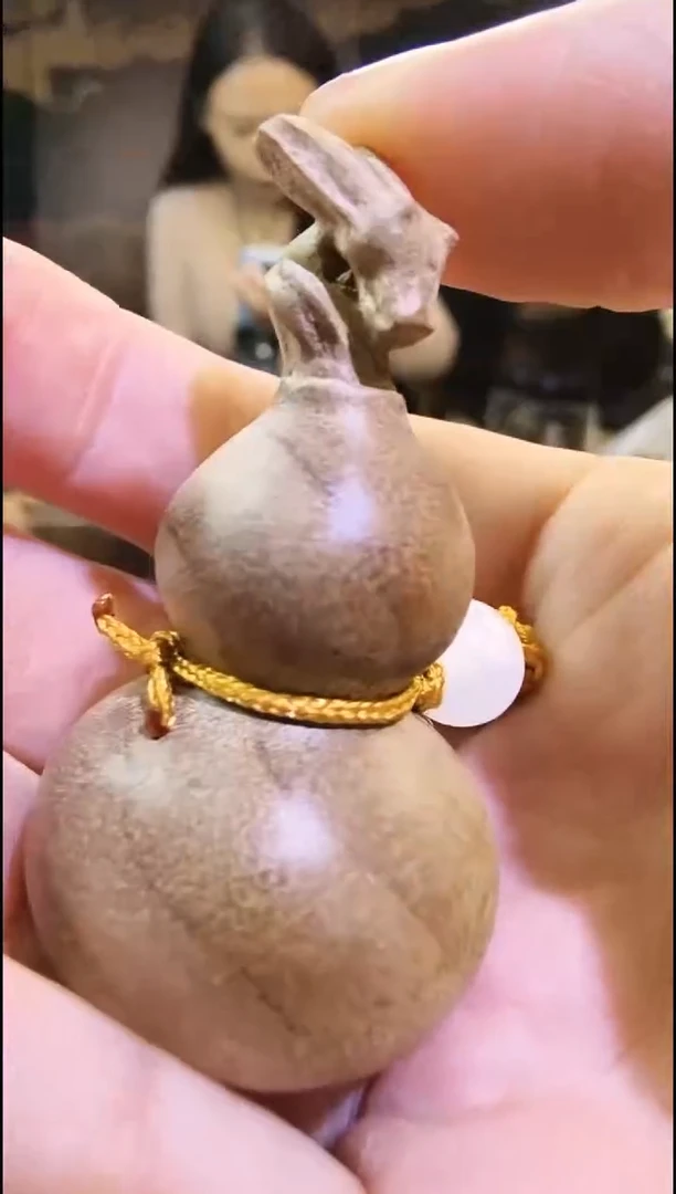 金丝楠龙头小葫芦