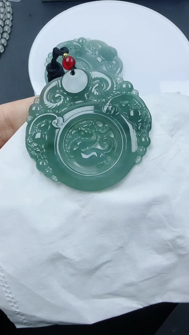 【闪购商品】翡翠颈饰未镶嵌翡翠三阳开泰11111