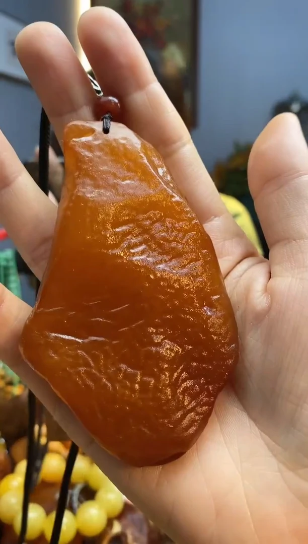 琥珀颈饰未镶嵌吊坠