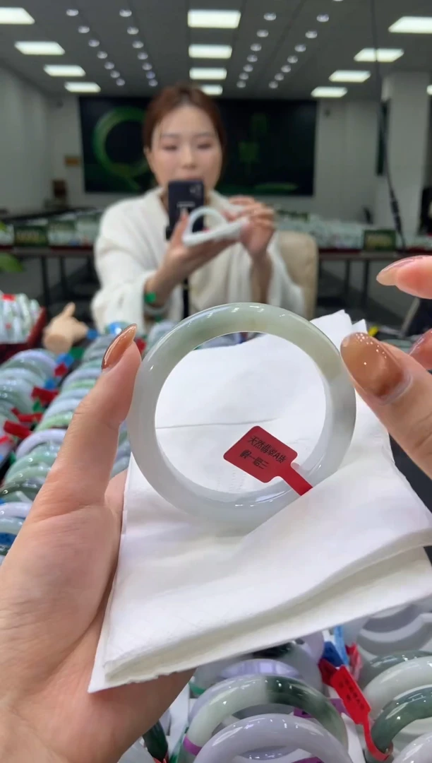 未镶嵌手镯翡翠0040695