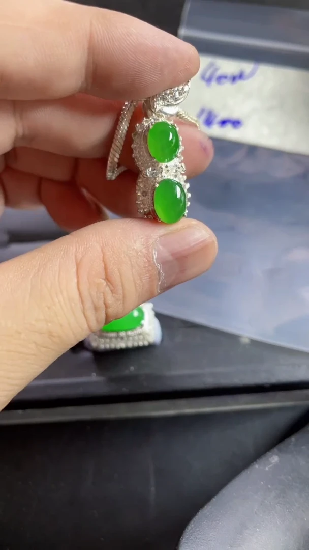 未镶嵌定制翡翠纯天然翡翠a货