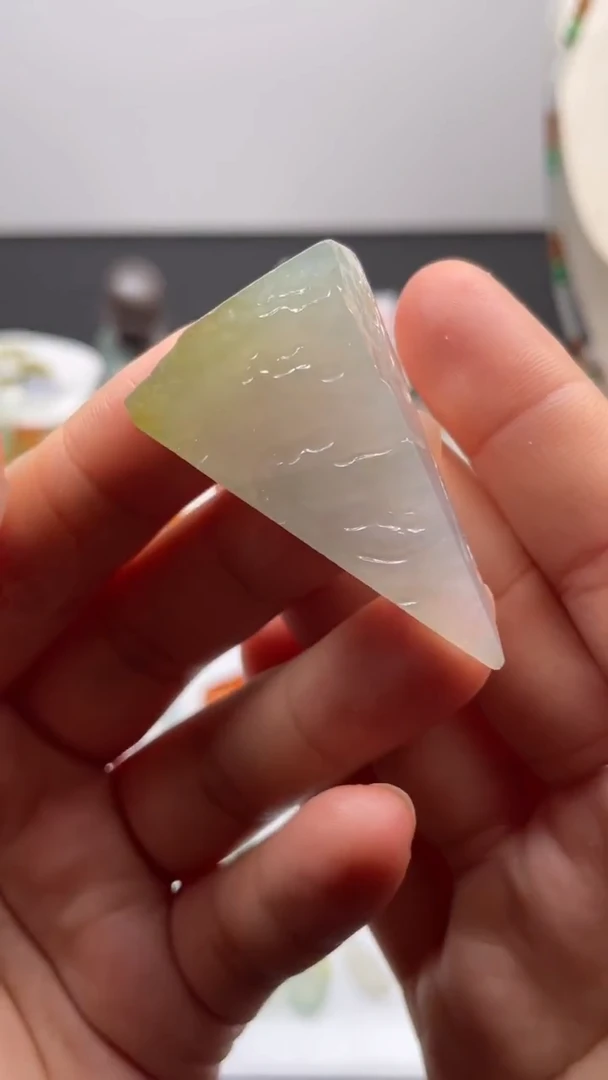 吊坠(不含链)未镶嵌翡翠缅甸天然翡翠，不包工