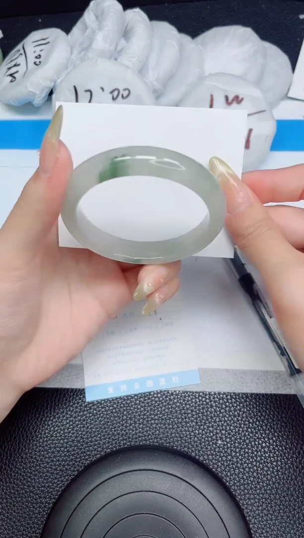 石英质玉手镯未镶嵌374-56.4