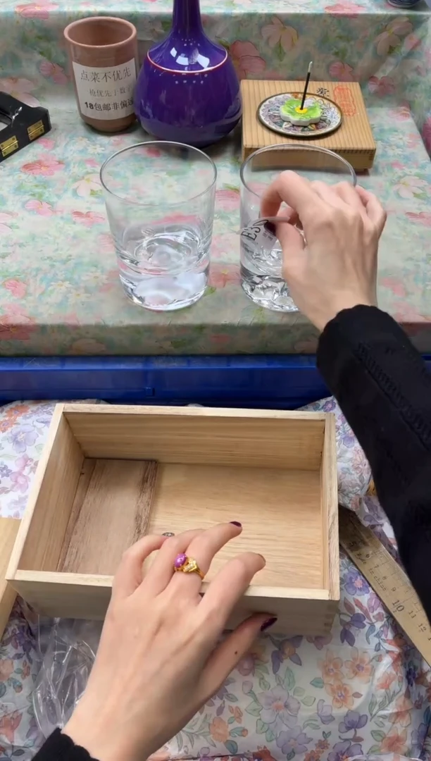 手工艺品琉璃斌****动       E360*