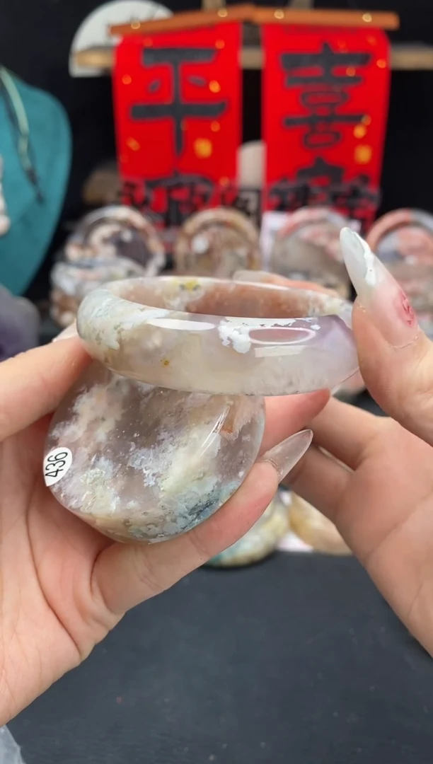 【闪购商品】石英质玉手镯（圆镯）未镶嵌57
