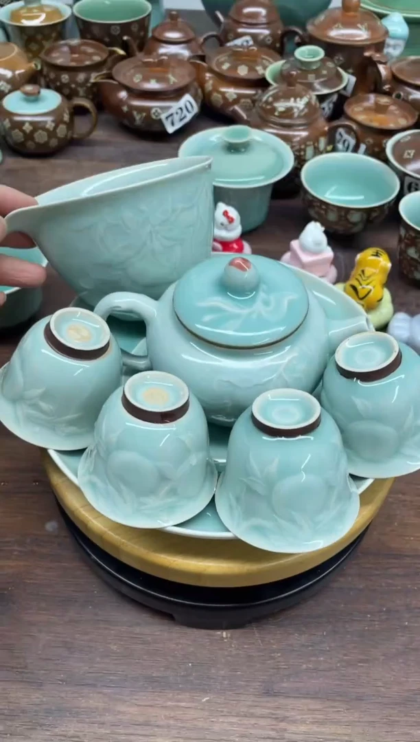 特价青瓷  微瑕一壶4杯一公道