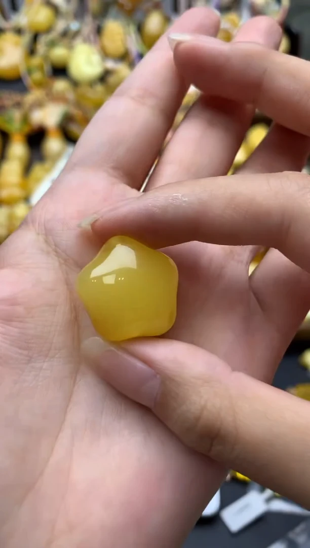 未镶嵌琥珀珠宝奇石080琥珀蜜蜡瑕疵品介意勿拍