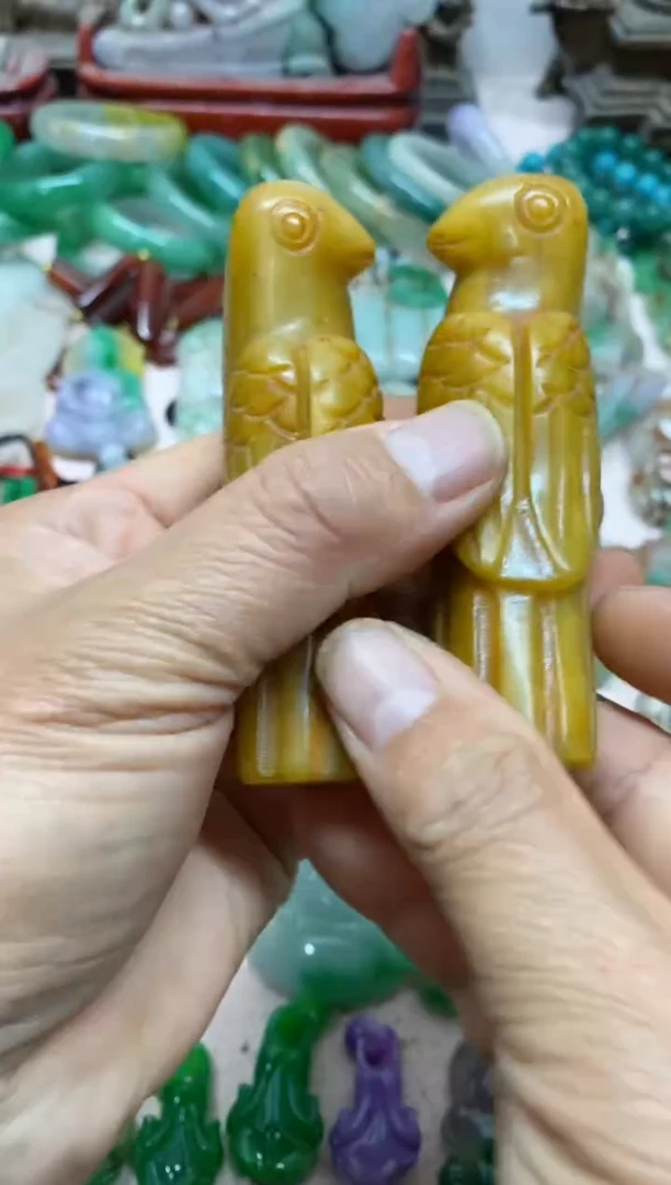 【闪购商品】19直播间的实时画面