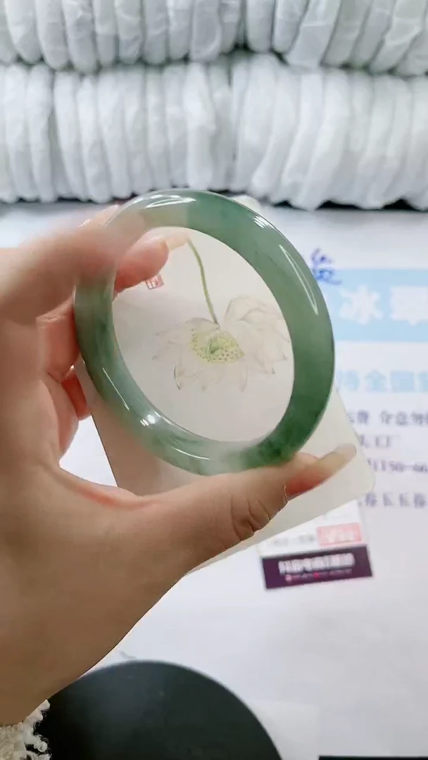 【闪购商品】石英质玉手镯未镶嵌多样性发货S534-64