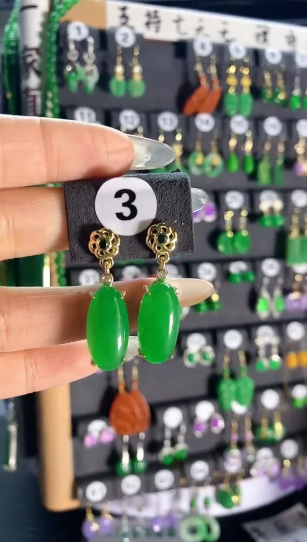 【闪购商品】翡翠耳饰银S925镶嵌3..