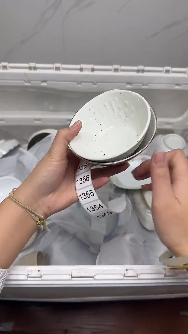 【闪购商品】1352回流瓷器，默认微瑕18.8包邮
