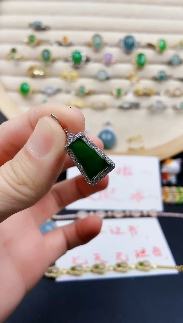 翡翠银S925镶嵌颈饰12