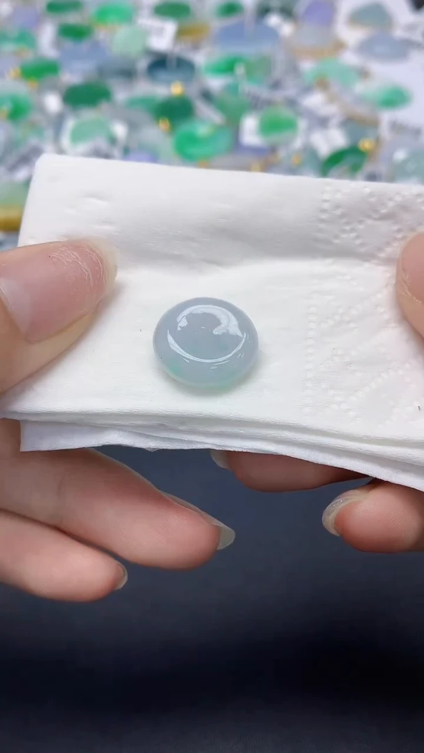 翡翠未镶嵌颈饰天然缅甸a货翡翠