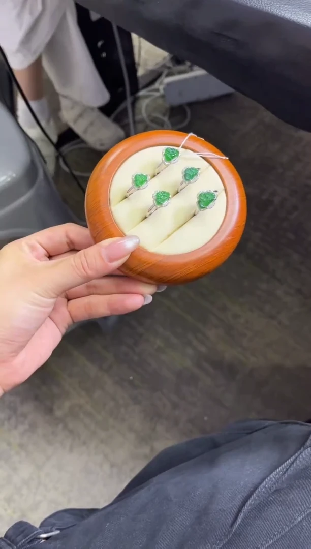 未镶嵌戒指翡翠J166/多样性发一件/