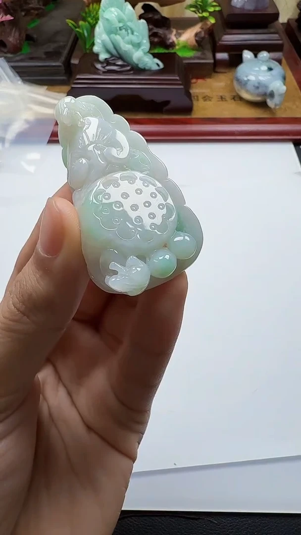 吊坠(不含链)未镶嵌翡翠1