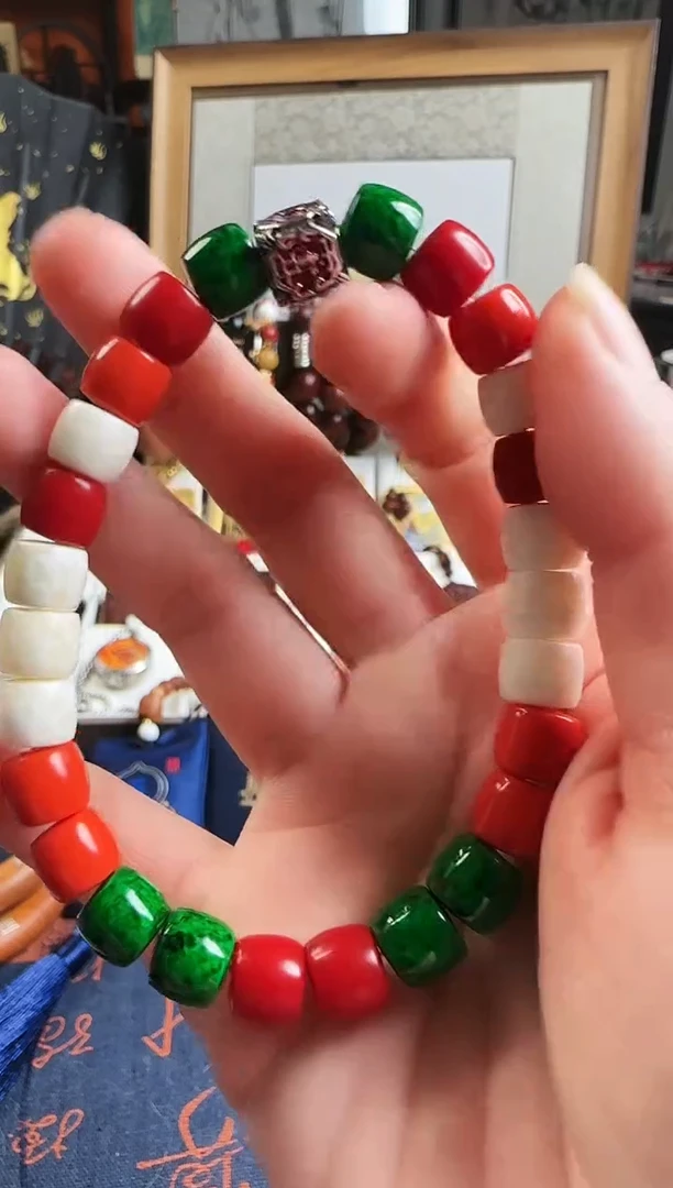 【闪购商品】多宝珊虬瑙桶形单圈 宣纸