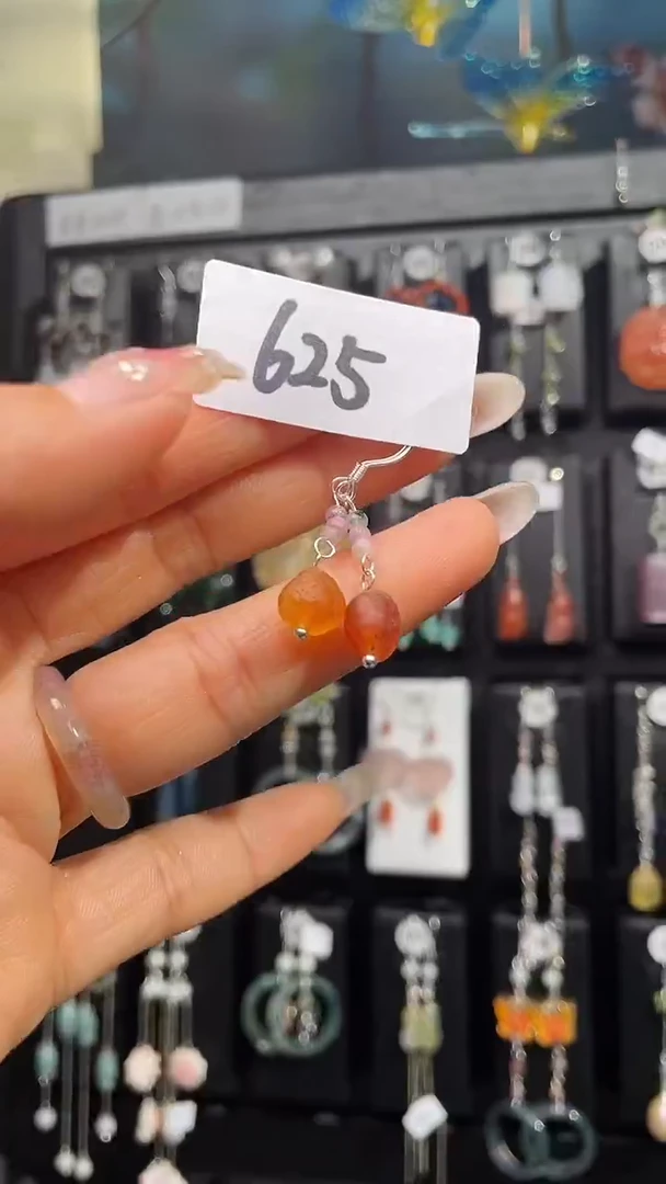 银S925镶嵌耳饰紫晶喜欢拍随机发