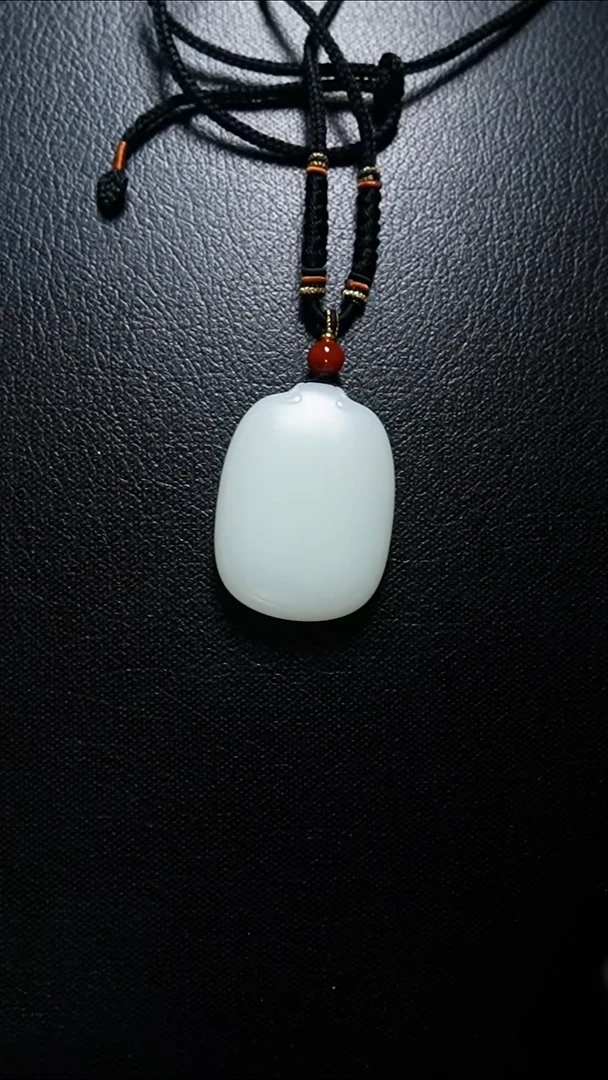 【闪购商品】和田玉颈饰未镶嵌无事牌