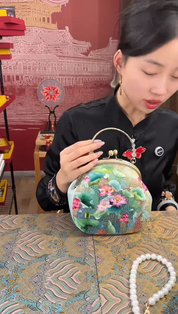 【闪购商品】刺绣苏绣手工刺绣包包