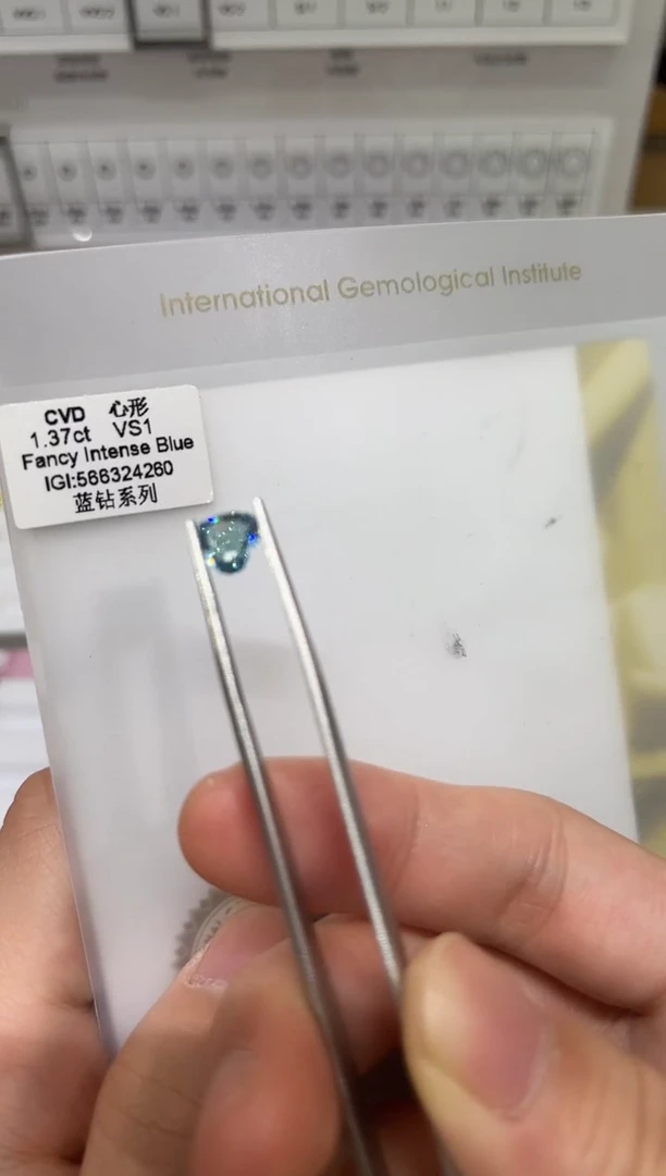【闪购商品】实验室培育钻石未镶嵌@ 1.37ct 先鉴赏，再定制！