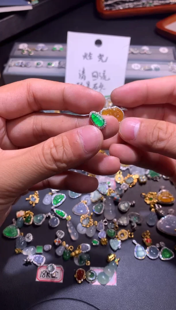 翡翠银S925镶嵌吊坠(不含链)1