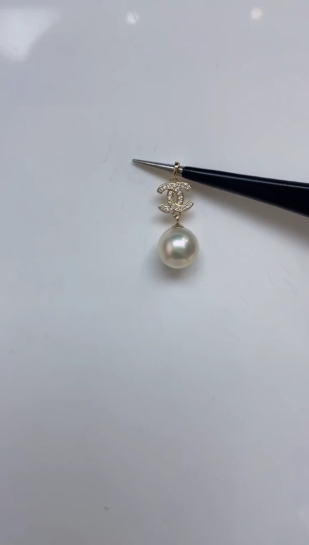 海水珍珠18K金镶嵌颈饰