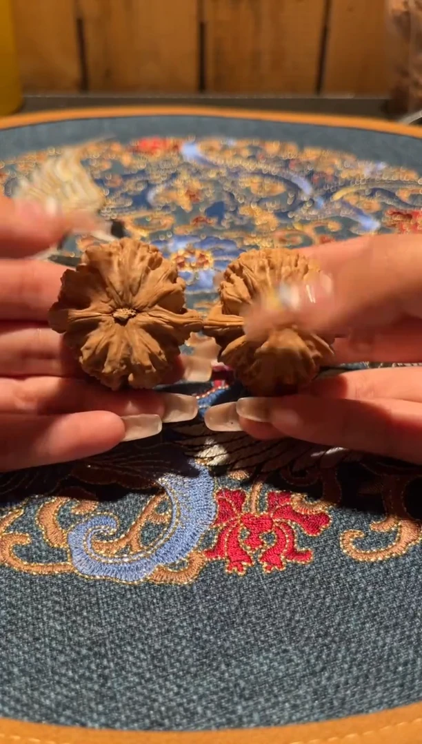 把件文玩核桃217白狮子40