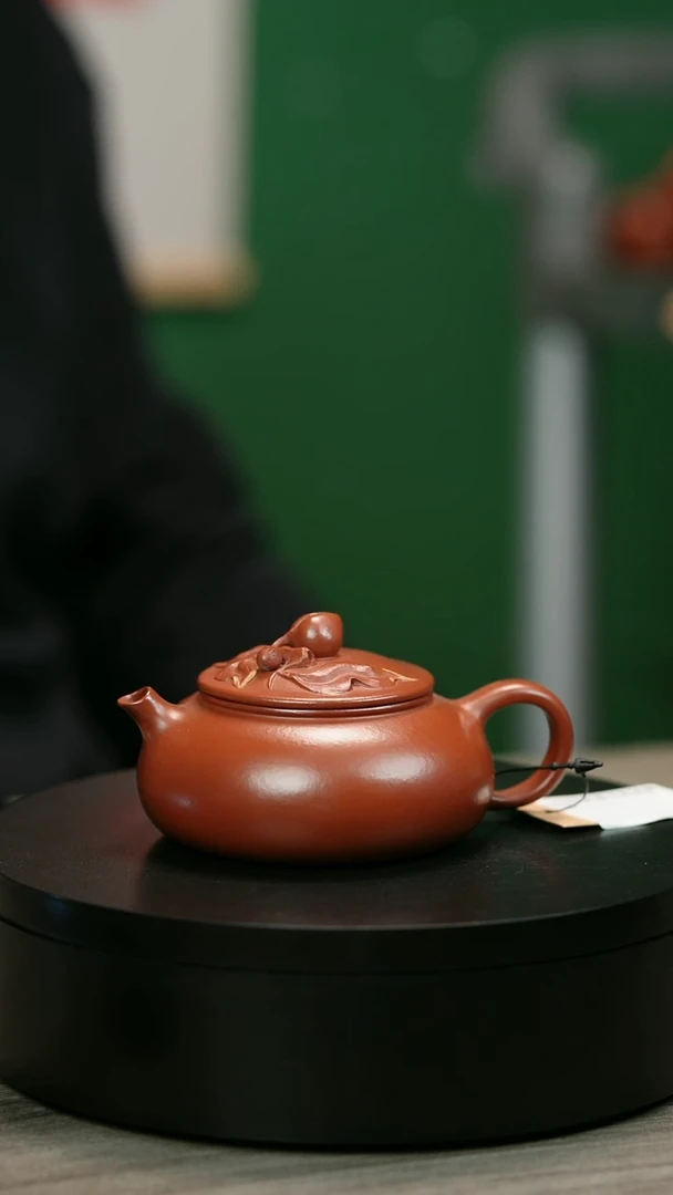 茶壶紫砂静**深H1820陈春芬寿桃寒江