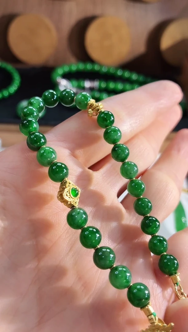 18K金镶嵌手链翡翠手链