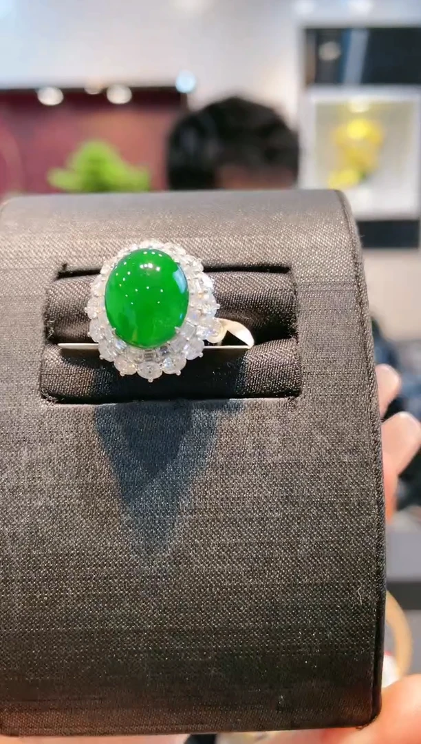 【闪购商品】翡翠颈饰18K金镶嵌A52吊坠天然A货翡翠