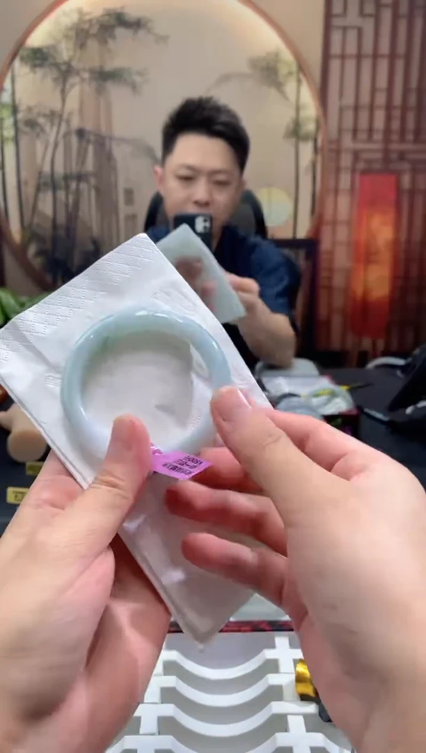 未镶嵌手镯翡翠000051817