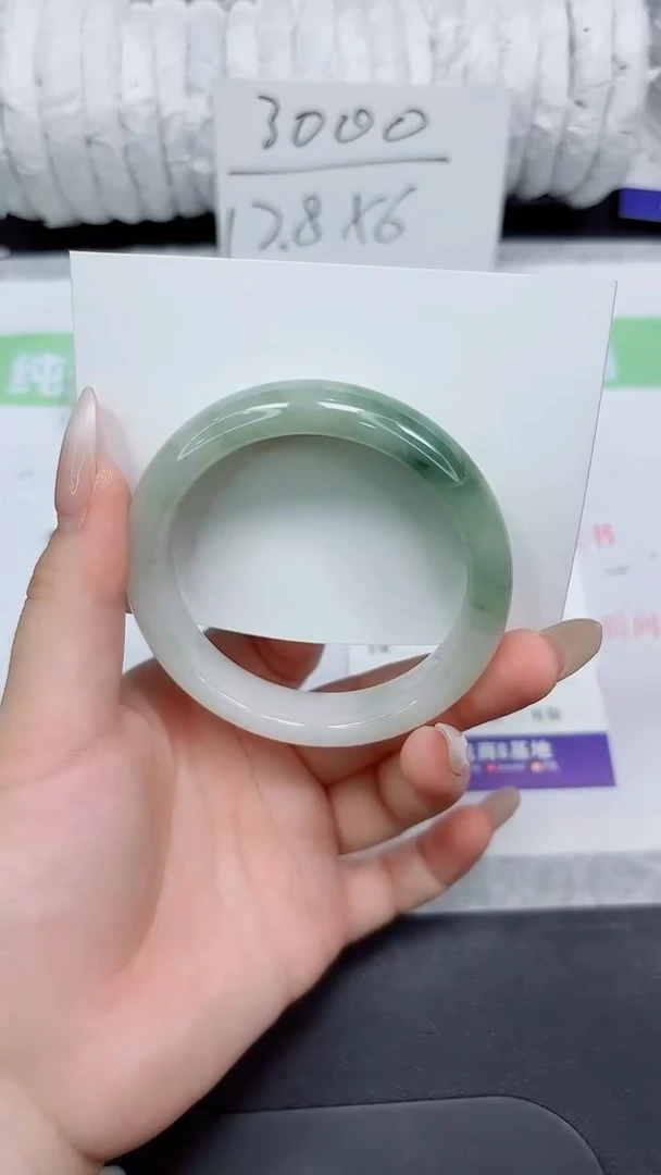 石英质玉手镯未镶嵌38-56