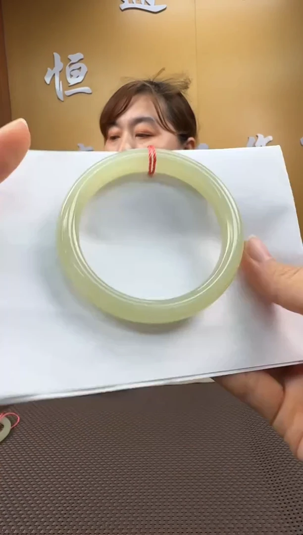 和田玉未镶嵌颈饰手镯60