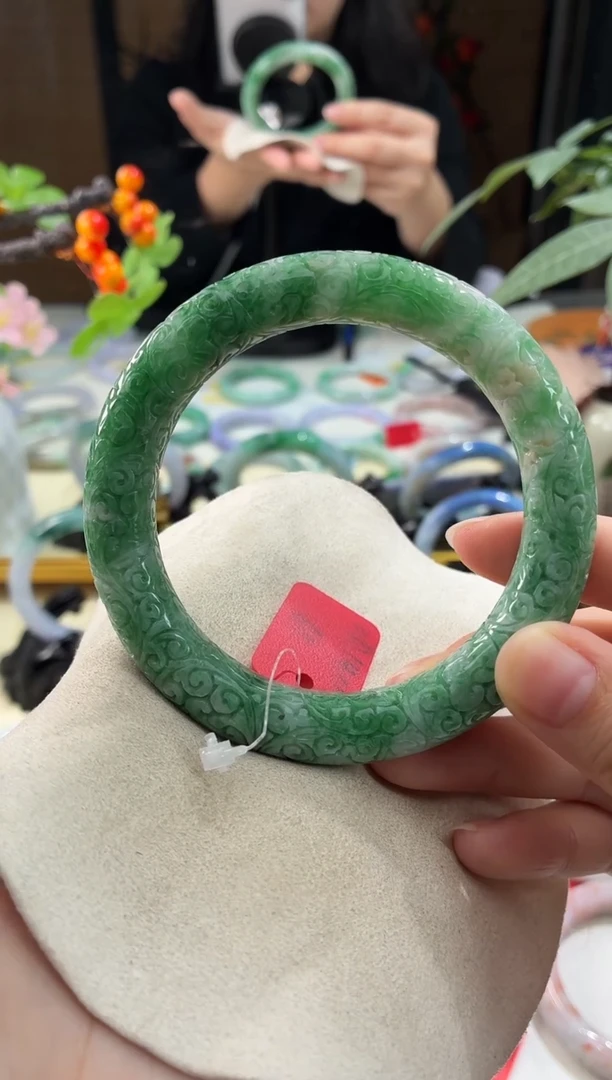 未镶嵌手镯翡翠42  翡翠手镯 60