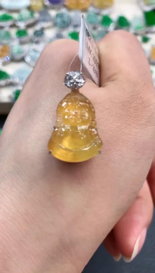 【闪购商品】翡翠吊坠(不含链)18K金镶嵌m66