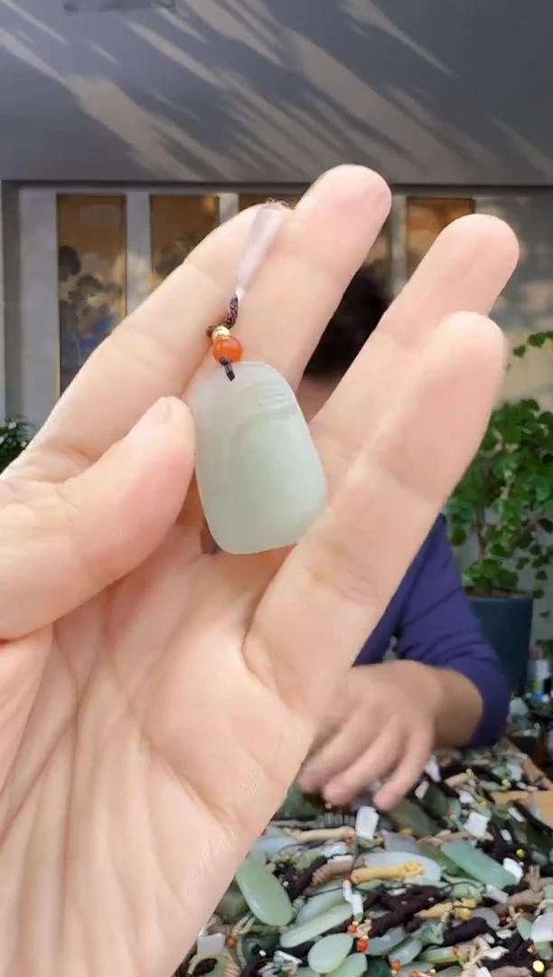 未镶嵌和田玉挂件拍一发一