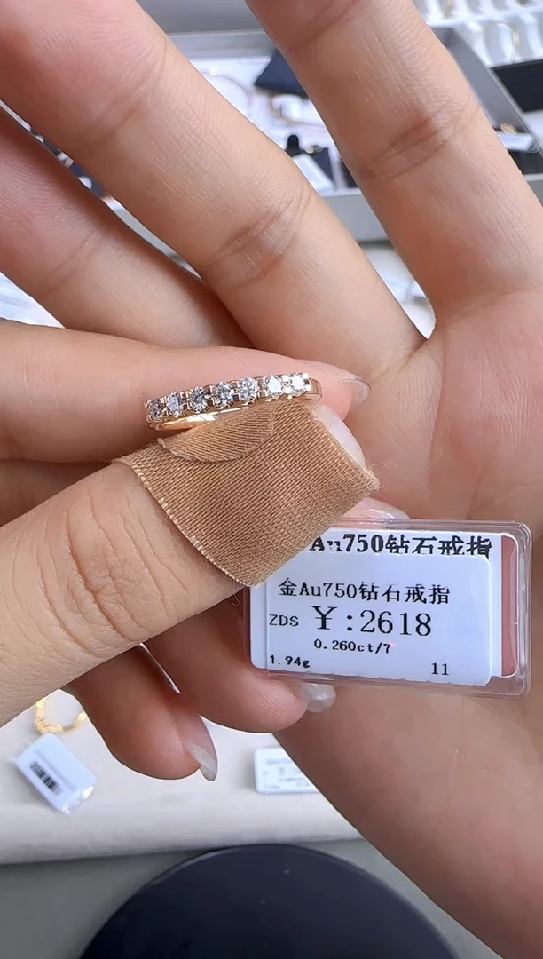 戒指/指环18K金镶嵌钻石230000