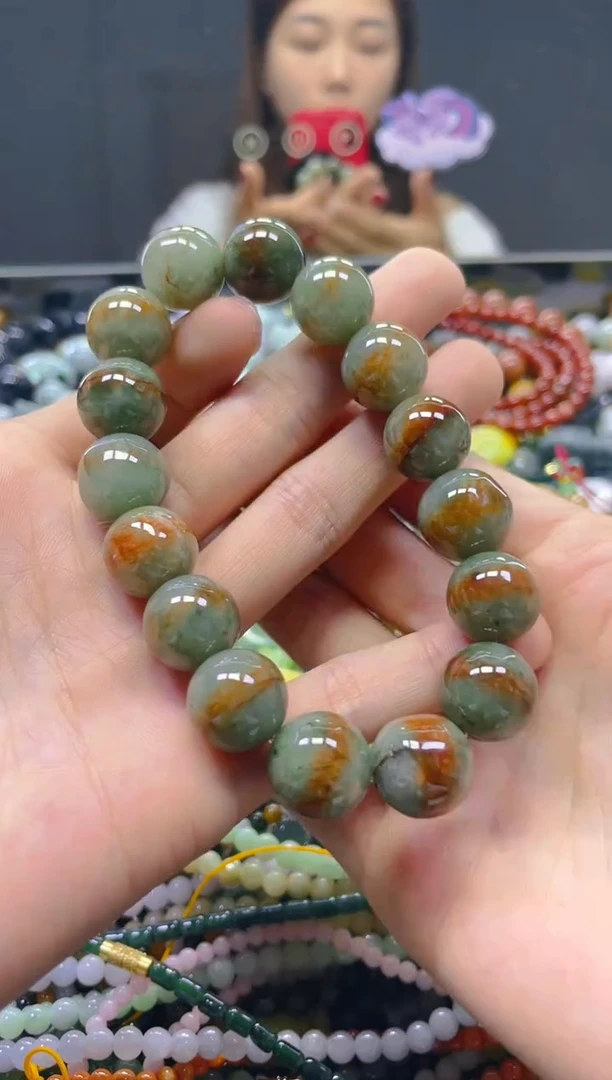 颈饰未镶嵌翡翠13MM/N/翡翠A货，一件也是批发价