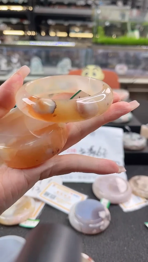 未镶嵌手镯石英质玉58圈口（赠品镯心）302644