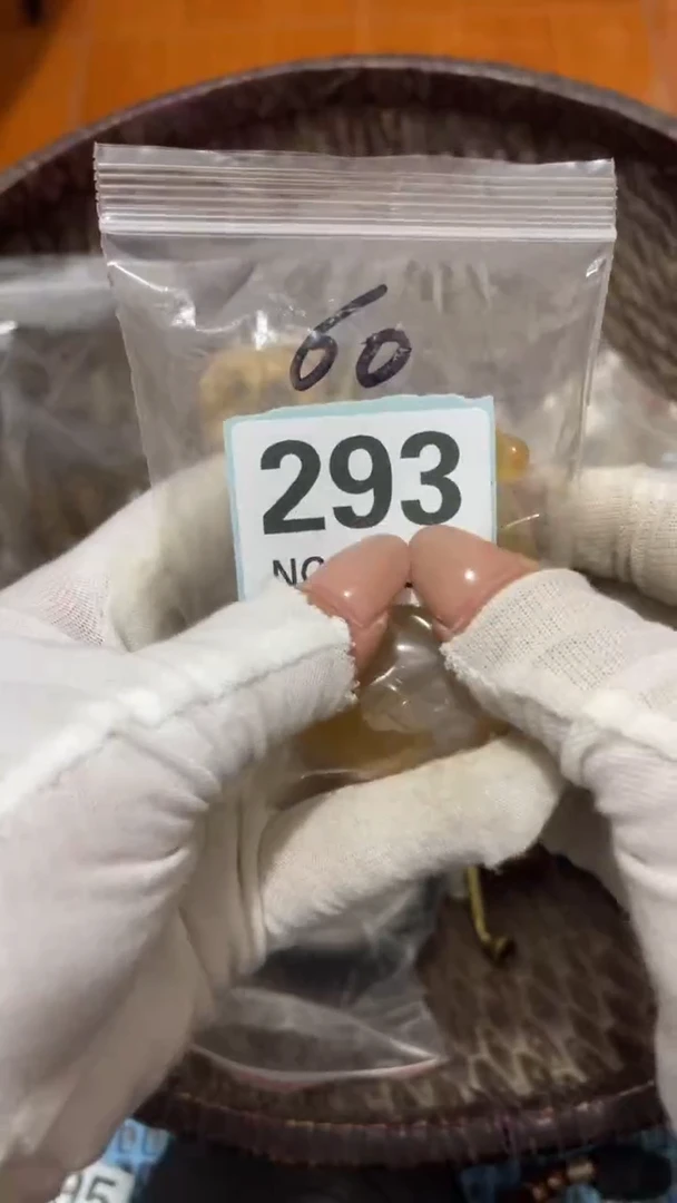 陶瓷同**振直播间火爆热卖
