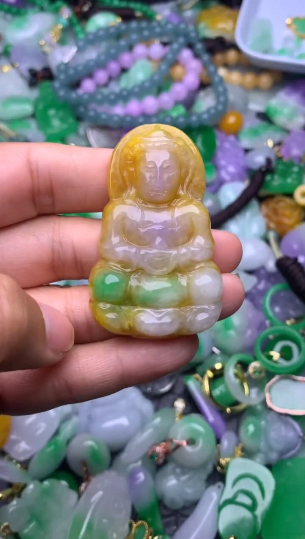 颈饰未镶嵌翡翠缅甸翡翠吊坠