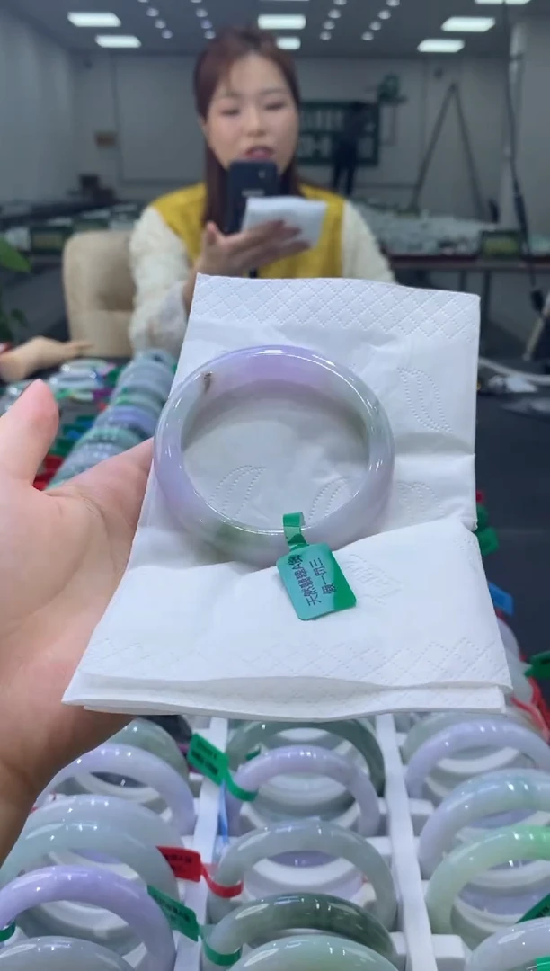 未镶嵌手镯翡翠0043882