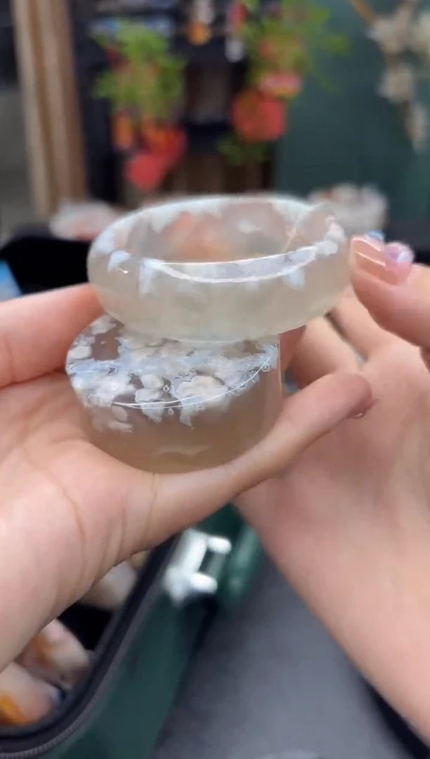 【闪购商品】石英质玉手镯未镶嵌158（50圈赠送镯心）