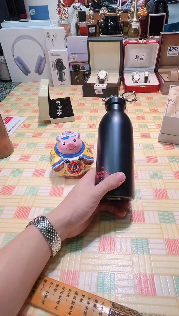 瓷片瓷器 库房到期 全部地板价@@1