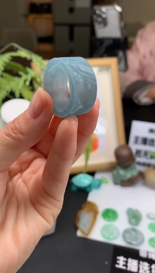 【闪购商品】定制翡翠未镶嵌吊坠-92963