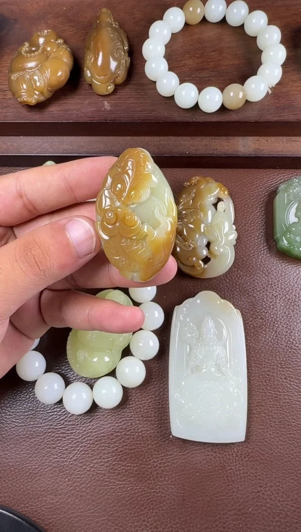 未镶嵌和田玉挂件挂件